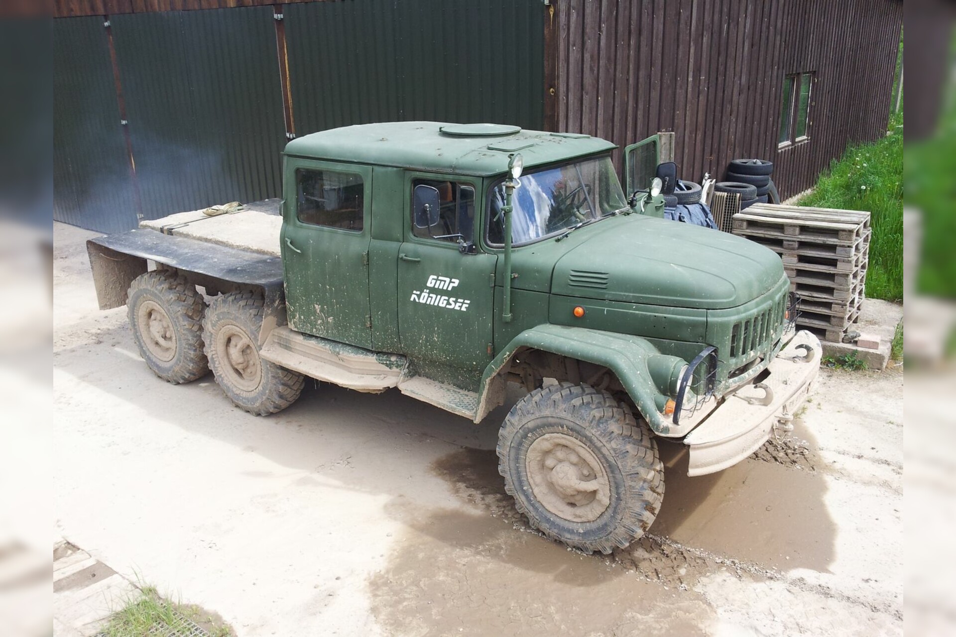 LKW | Militär-Truck ZIL 6x6 fahren