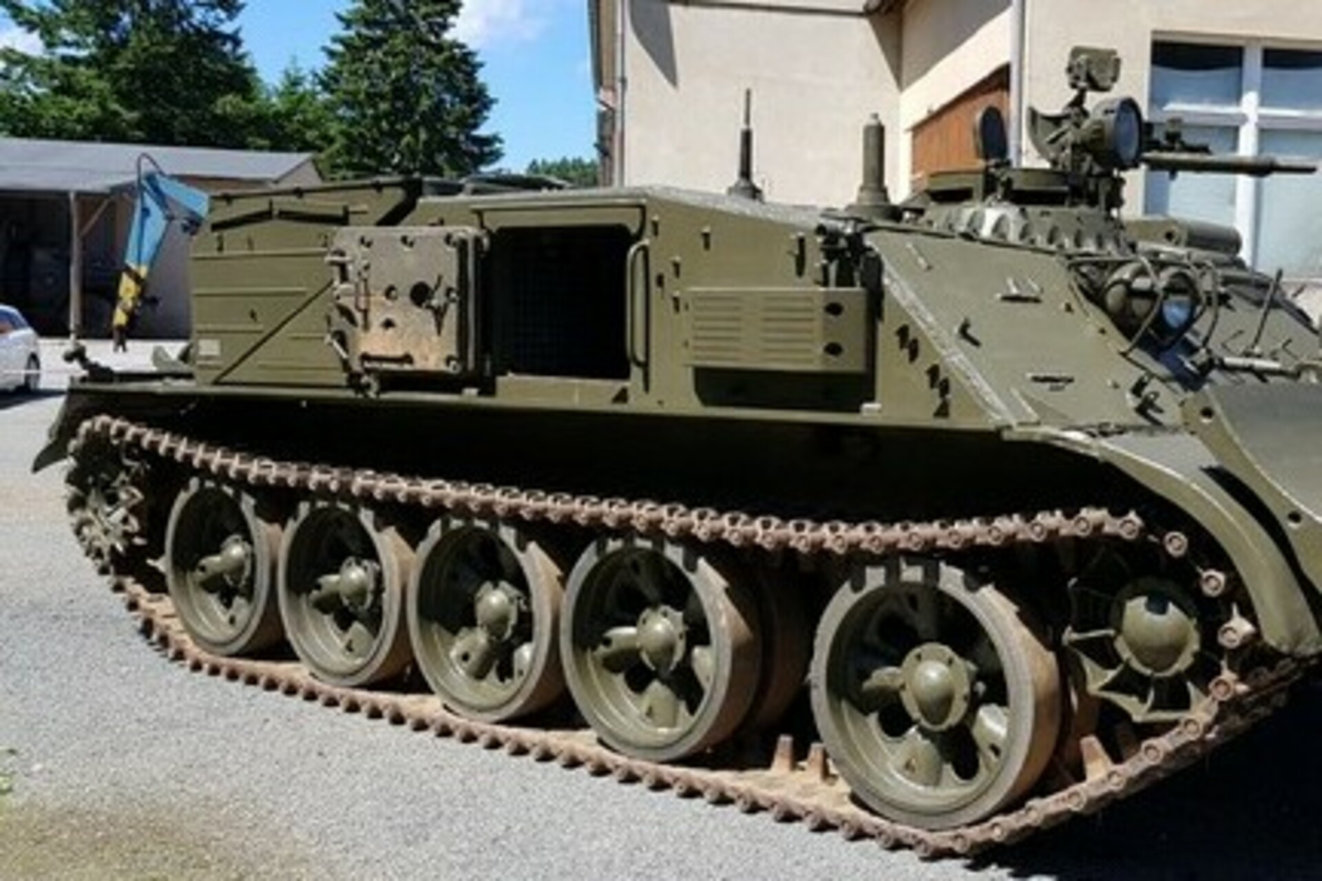 Bergepanzer WZT-2 fahren