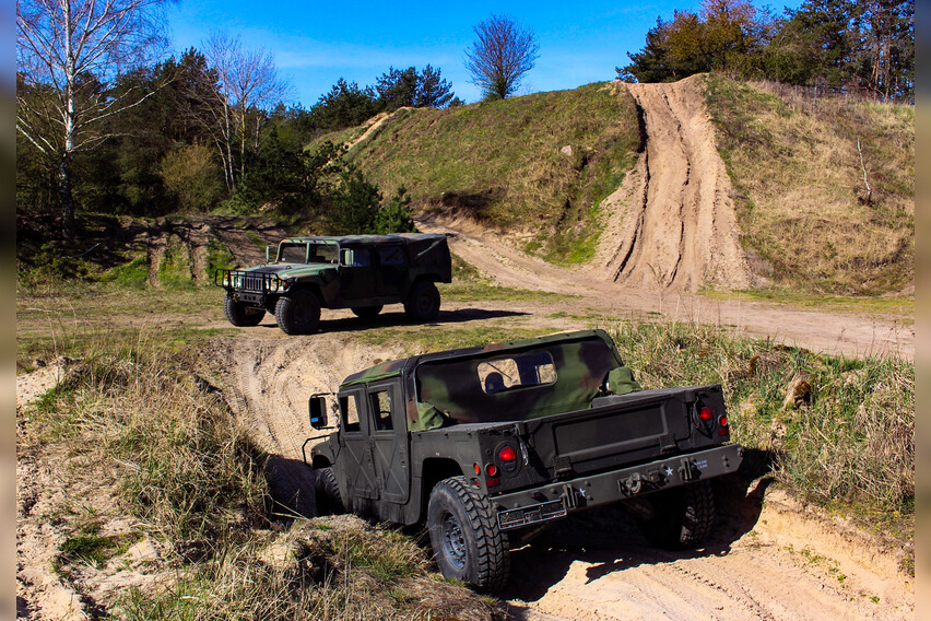 Hummer H1 Offroad fahren