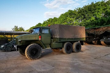 Mitfahren im LKW | Militär-Truck URAL-375 - 1 Person