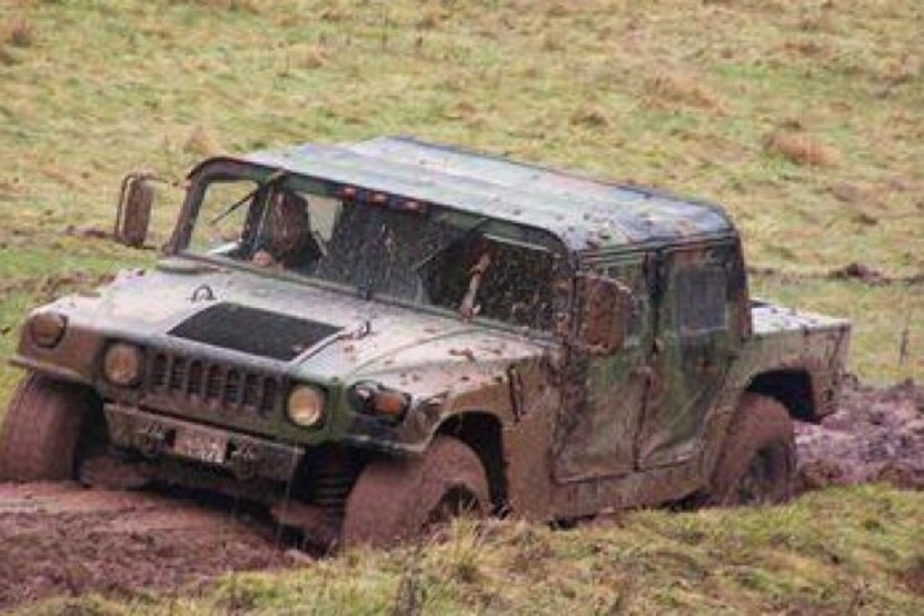 Hummer H1 Offroad fahren