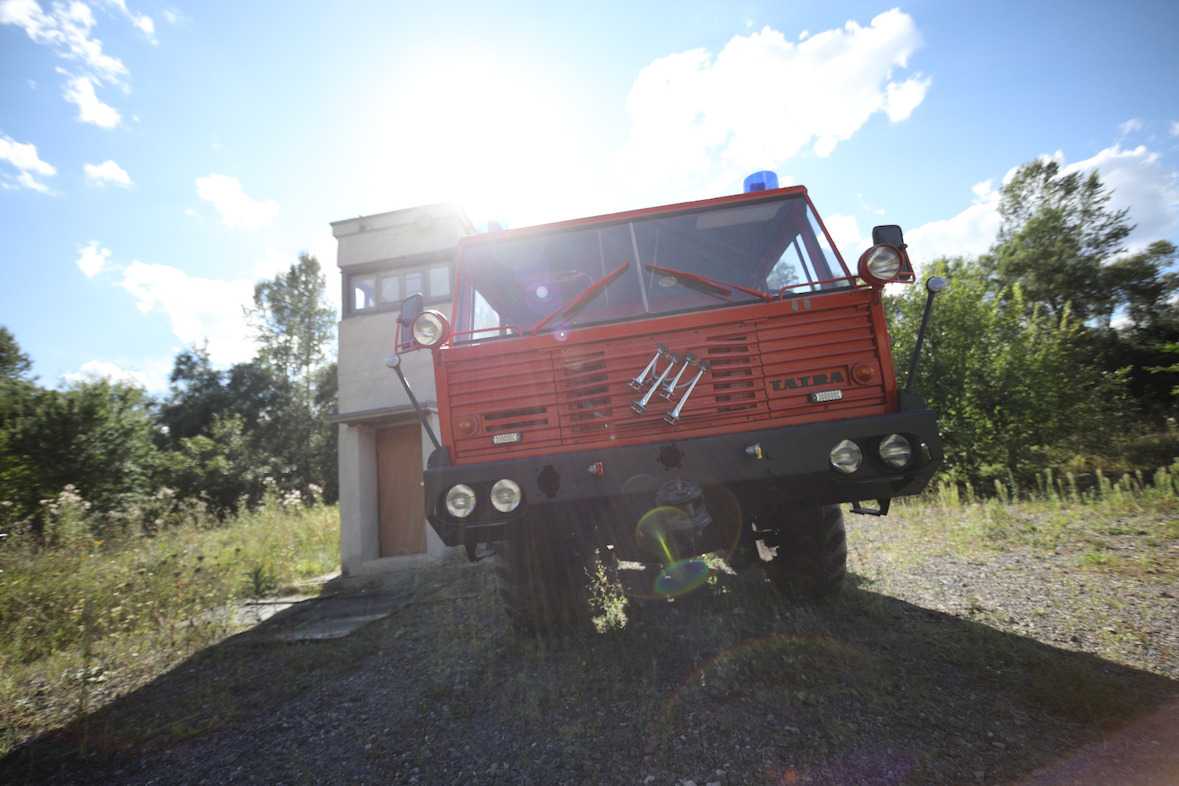 LKW | Militär-Truck Tatra 813 fahren