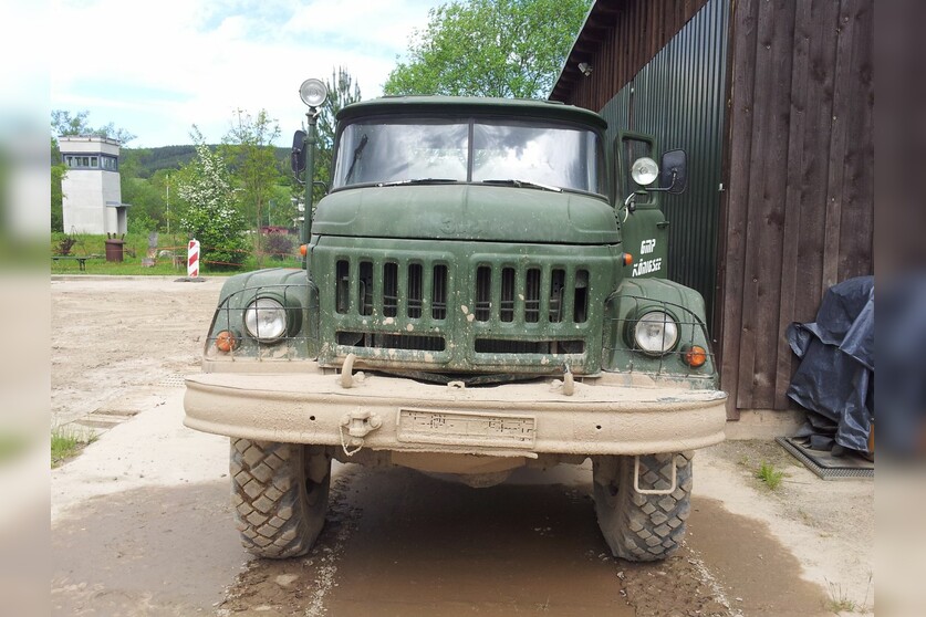 Mitfahren im LKW | Militär-Truck ZIL 6x6