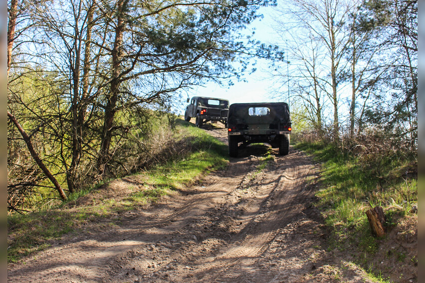 Hummer H1 Offroad fahren