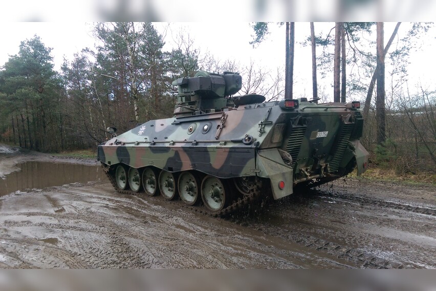 Mitfahren im Schützenpanzer Marder