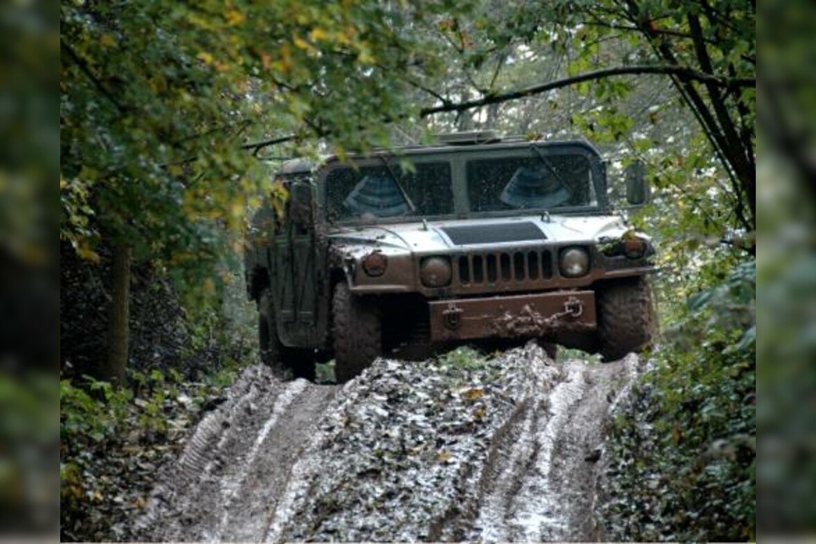 Hummer H1 Offroad fahren