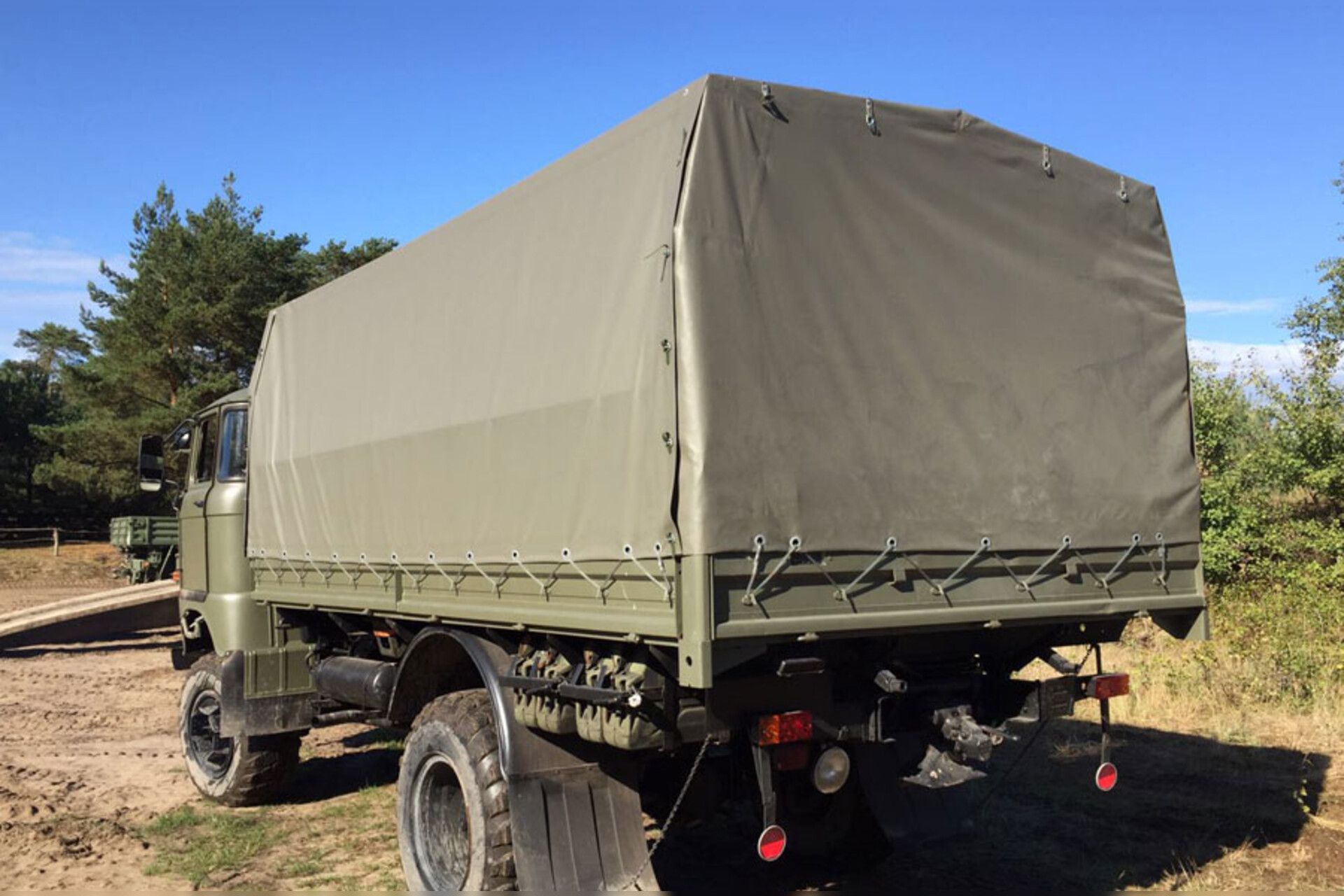 LKW | Militär-Truck selber fahren: IFA W50 4x4 (3 Runden)
