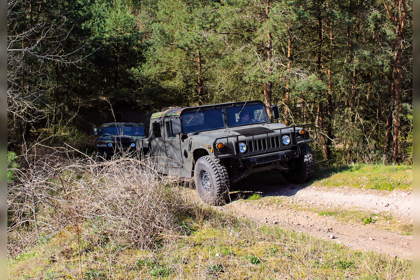 Hummer H1 Offroad fahren
