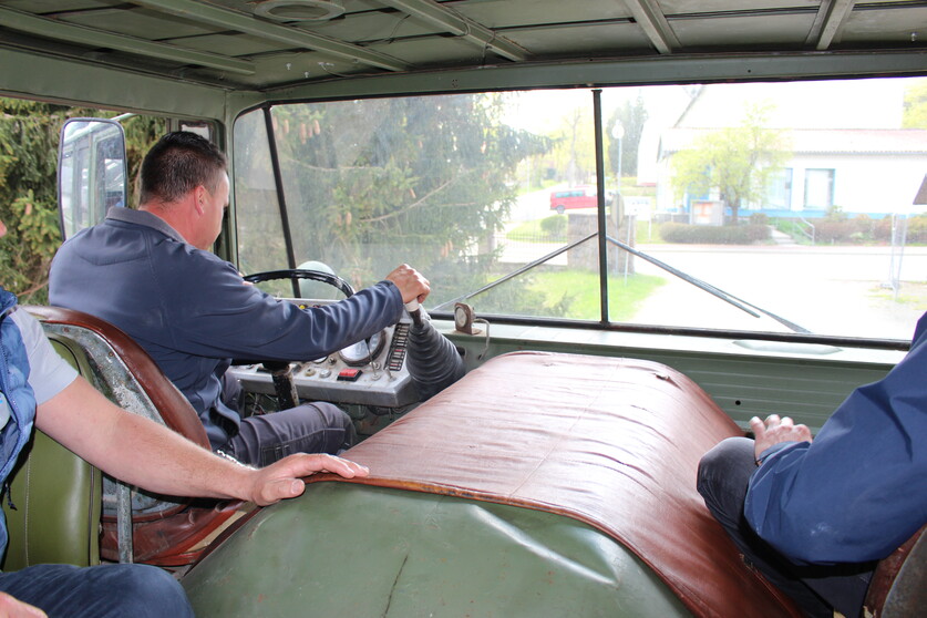 "3-Länder-Tour" Mitfahren im TATRA 813