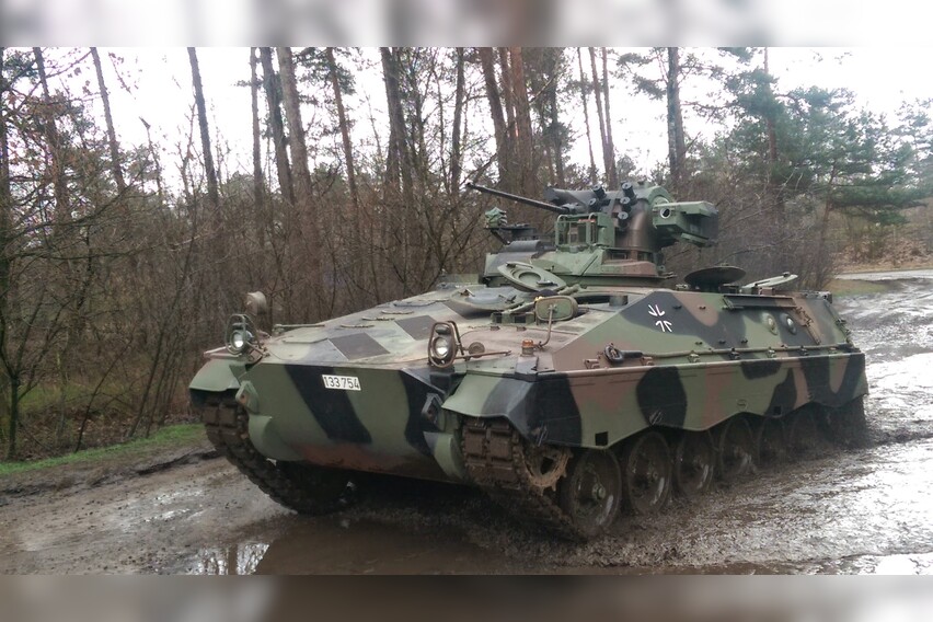 Panzer selber fahren Schützenpanzer Marder