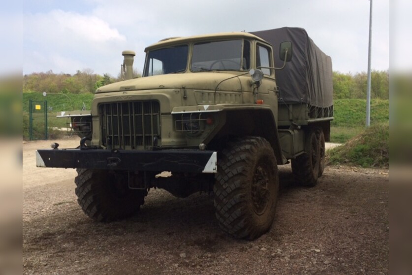 LKW | Militär-Truck fahren URAL-375