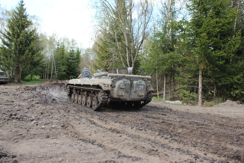 BMP + 2S1 selber fahren