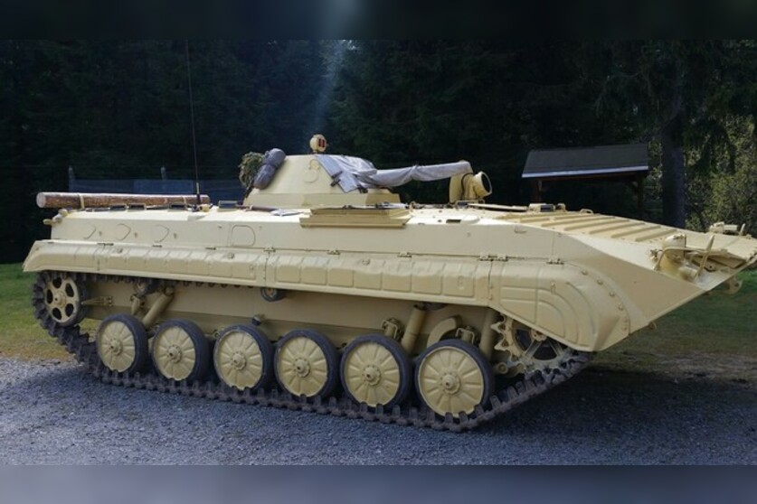 Schützenpanzer BMP selber fahren: Gruppenticket inkl. 5 Personen