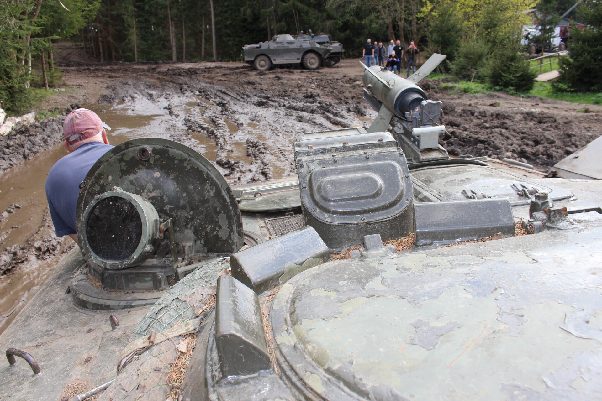 Schützenpanzer BMP selber fahren: Gruppenticket inkl. 5 Personen