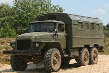 LKW | Militär-Truck selber fahren: URAL (3 Runden)