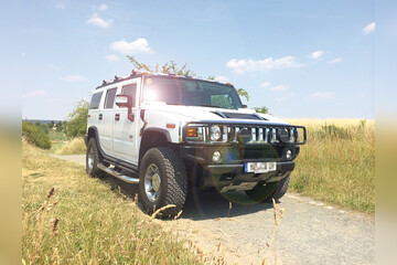 Hummer H2 fahren