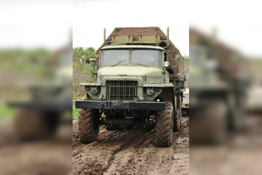 LKW | Militär-Truck URAL 4320 selber fahren