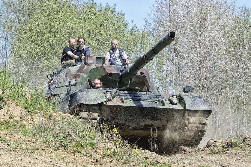 Mitfahren im Kampfpanzer Leopard 1