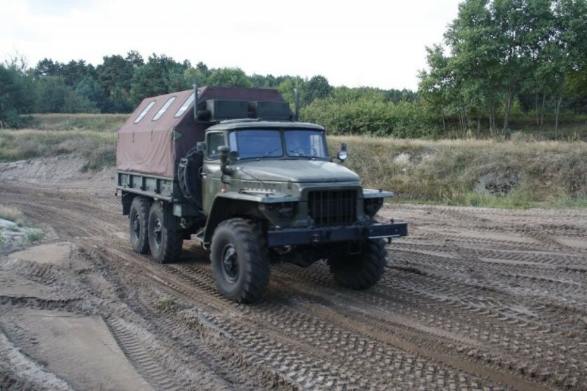 LKW | Militär-Truck selber fahren: URAL (3 Runden)