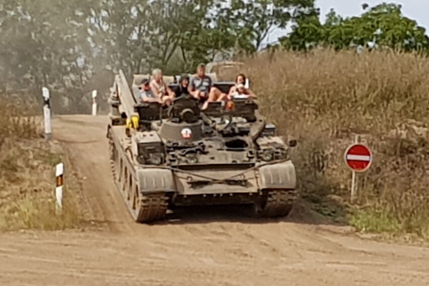 Mitfahren im Panzer