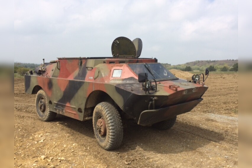 Mitfahren im Radpanzer SPW-40